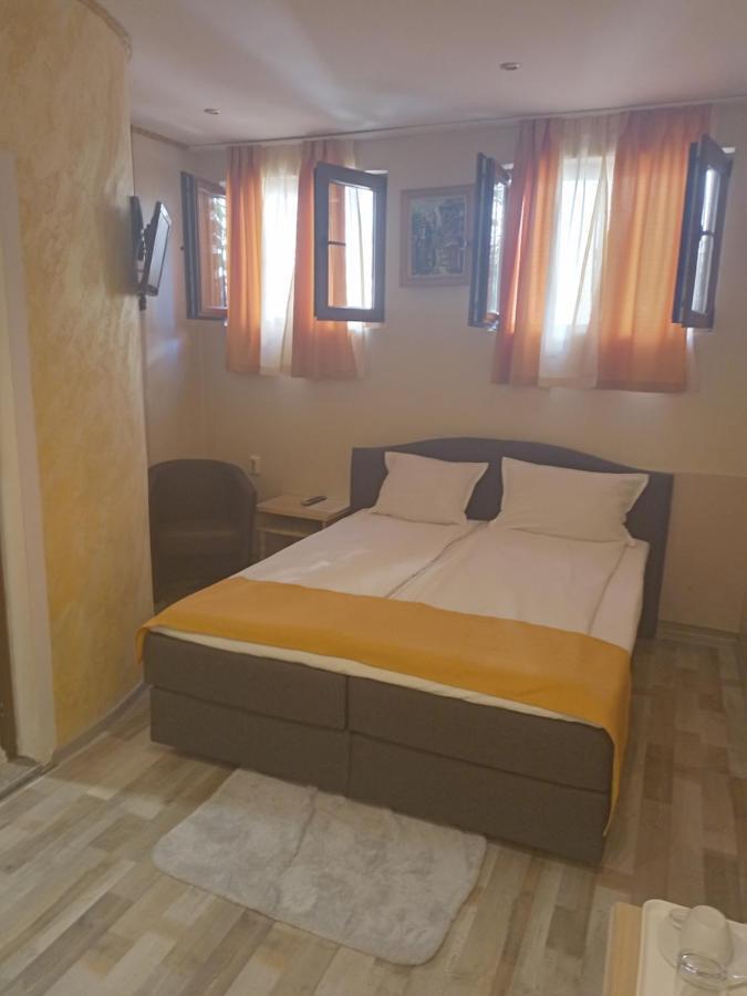 Hotel Dali Пловдив Экстерьер фото