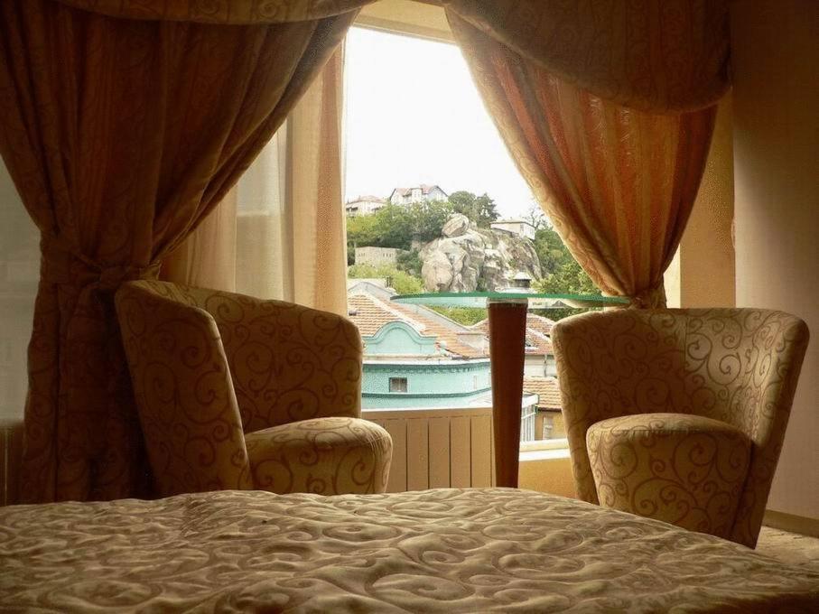 Hotel Dali Пловдив Экстерьер фото