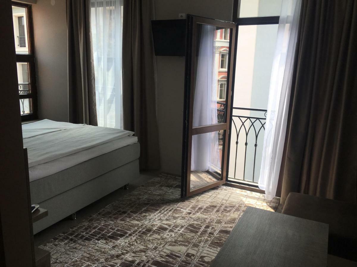 Hotel Dali Пловдив Экстерьер фото