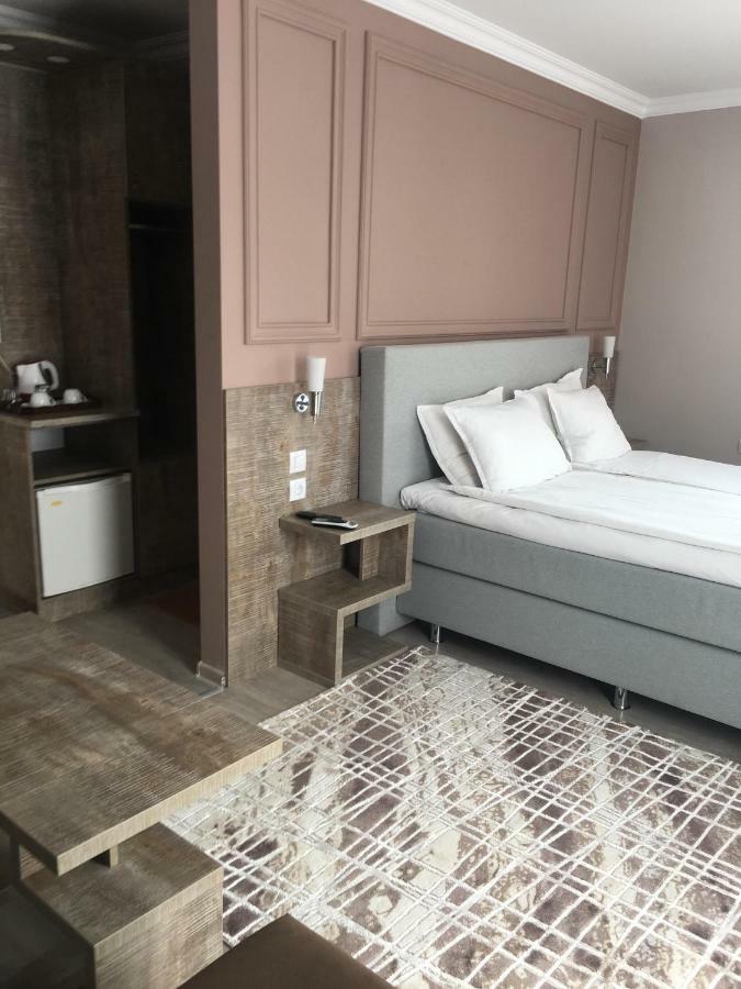 Hotel Dali Пловдив Экстерьер фото