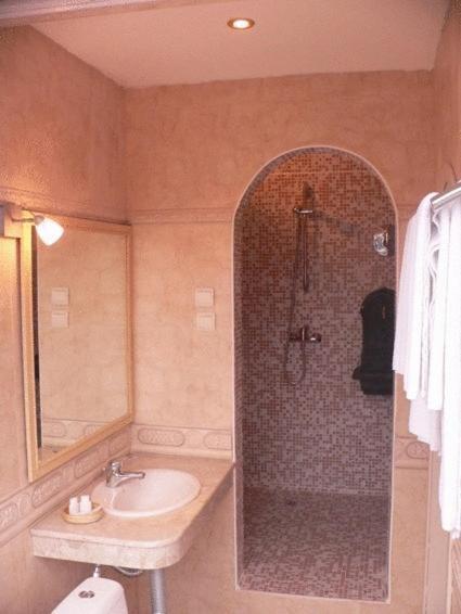 Hotel Dali Пловдив Экстерьер фото